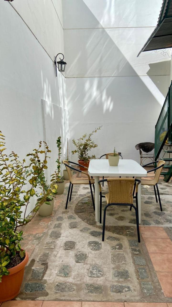 La Casa Del Loro, San Telmo - 8 Habitaciones Буэнос-Айрес Экстерьер фото